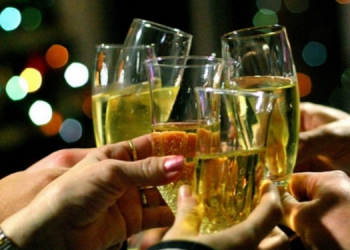 Mesa de año nuevo ¿adentro o afuera?