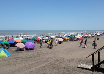 Enero : Record de turistas en Monte Hermoso. Capacidad completa
