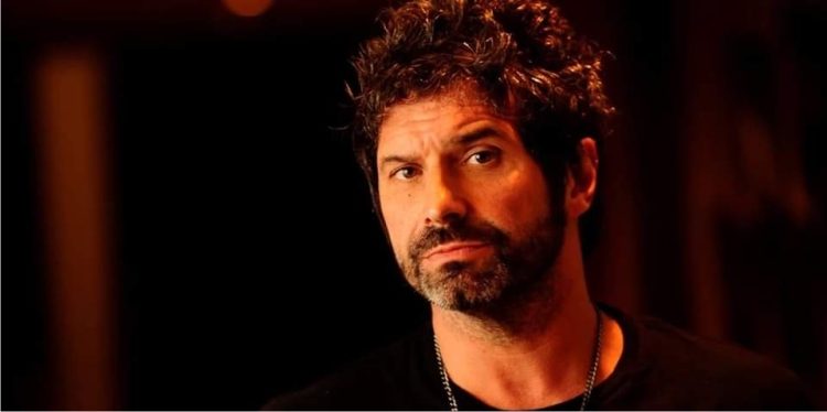 Iván Noble despide enero desde la playa.