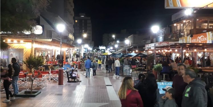 Monte Hermoso recibe febrero con una gran cantidad de eventos, actividades y espectáculos.