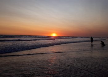 El esplendor del atardecer montehermoseño