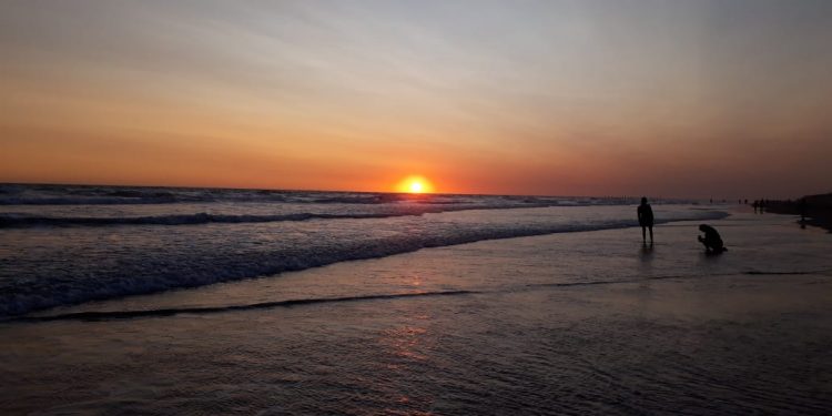 El esplendor del atardecer montehermoseño