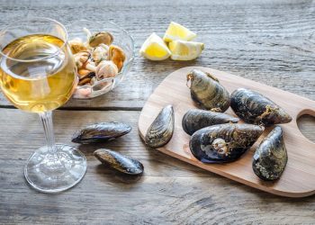 Vinos y frutos de mar