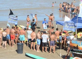 Guardavidas montehermoseños brillaron en competencia de tablas de rescate