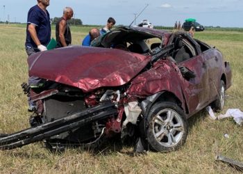 Vuelco en la ruta 3, una mujer que se dirigía a Monte Hermoso está en grave estado