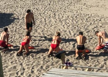 Prácticas de la  Escuela de Guardavidas del CEF 70 de Coronel Suárez