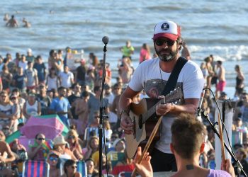 Monte Hermoso sonó con Iván Noble