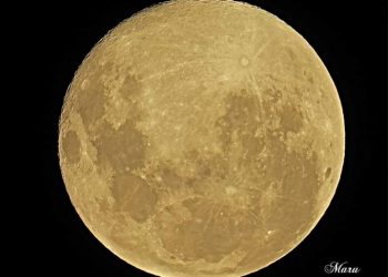 Así se vio la Superluna de Nieve desde la comarca serrana