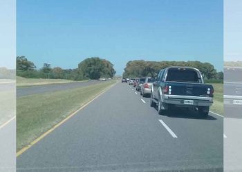 Colas de automóviles en la ruta ¿Cómo prevenir accidentes?