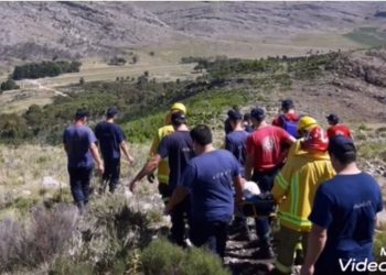 Gran operativo para rescatar a un hombre que se descompensó en el Cerro Ventana