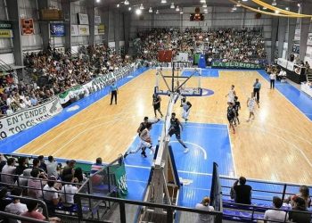 Villa Mitre en el Polideportivo Municipal