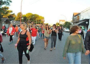 Caminata integradora en el Día de la Mujer