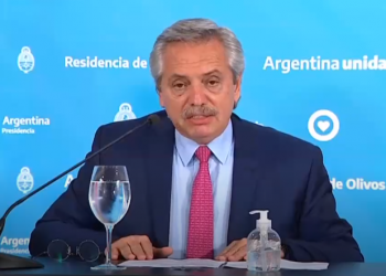 Alberto Fernández extendió la cuarentena total hasta que termine Semana Santa