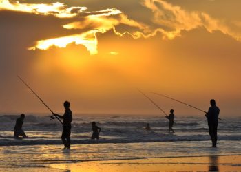 Pescador bahiense murió ahogado en un concurso de pesca en Claromecó