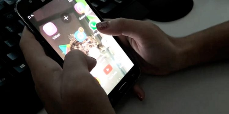 El Ministerio de Salud pone a disposición línea de WhatsApp para consultas sobre el coronavirus