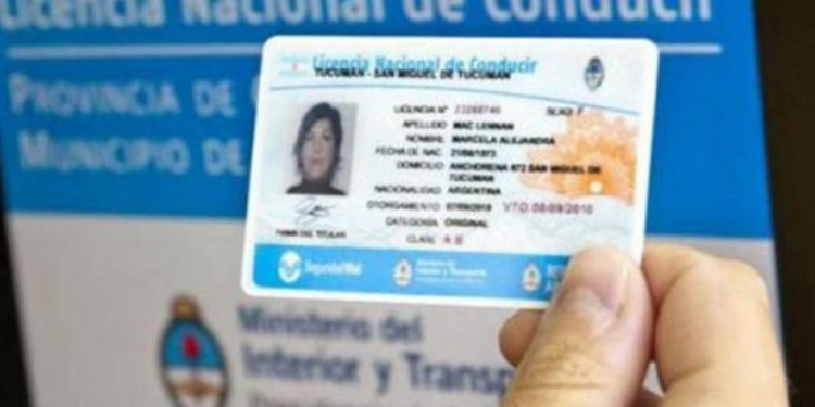 Prorrogan nuevamente el vencimiento de las licencias de conducir.