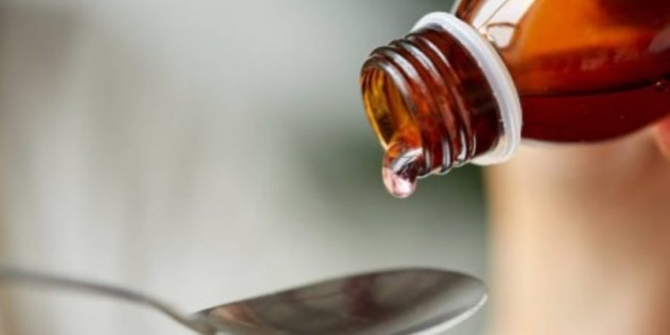 Buscan prohibir la publicidad de medicamentos antifebriles y para la tos