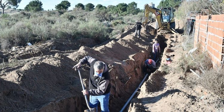 Continúan los trabajos en el Barrio Esperanza (Video)