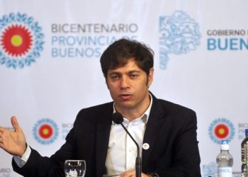Kicillof advirtió que “crecen los casos y no hay más flexibilización”
