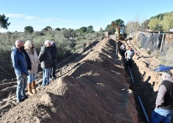Barrio Esperanza: Comenzó el tendido de red de agua corriente