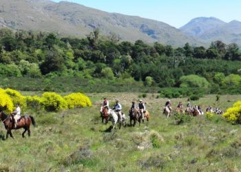 Reabrirían a partir del próximo fin de semana, alojamientos y excursiones en el distrito de Tornquist.