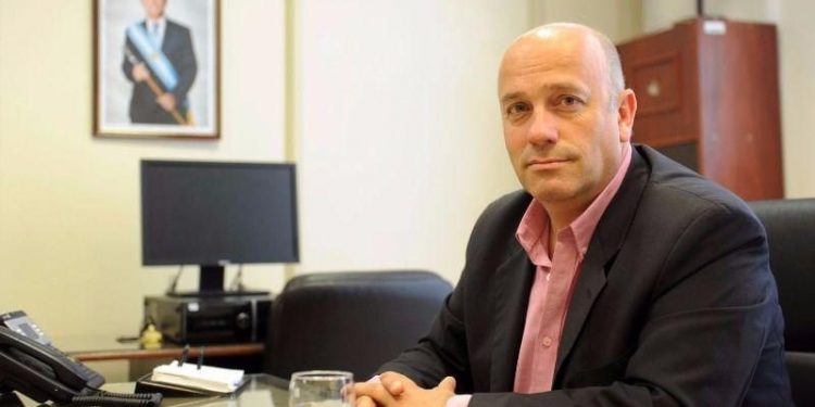 senador Andrés De Leo
