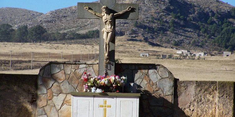 Los Cristos del Arquitecto Salamone