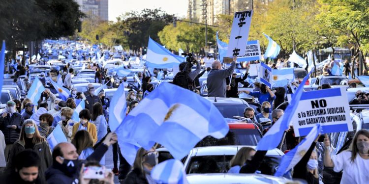 Marcha 17 A en todo el pais