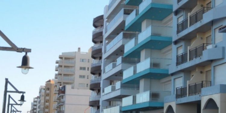 Edificios en monte hermoso