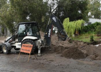 Red de agua potable barrio dufaur monte hermoso