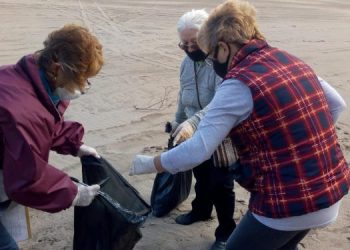 Censo basura en la playa balneario sauce grande
