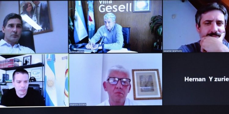 Dichiara con intendentes