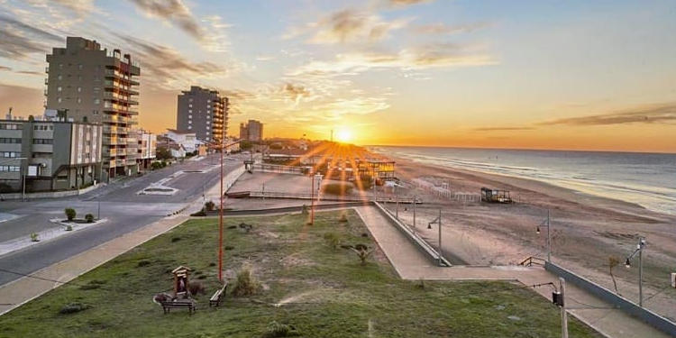 monte hermoso amanecer