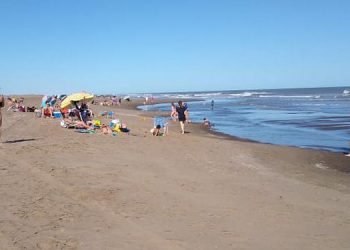 playa monte hermoso temporada 2021