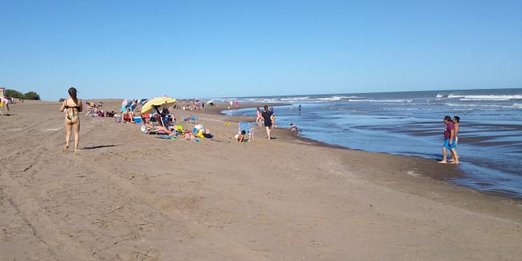 playa monte hermoso temporada 2021