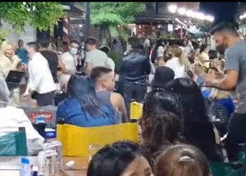 centro de monte hermoso mucha gente