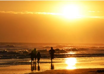 playa sol monte hermoso