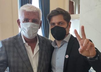 Kicillof en Monte Hermoso con Dichiara