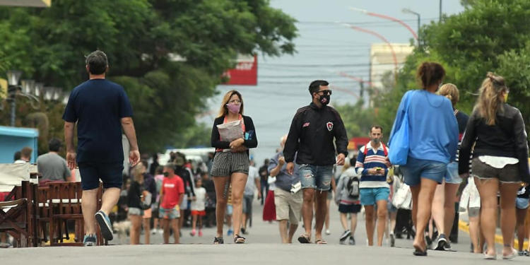 Peatonales en Monte Hermoso y cambio de circulación