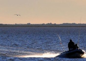 Pesca en la laguna sauce grande