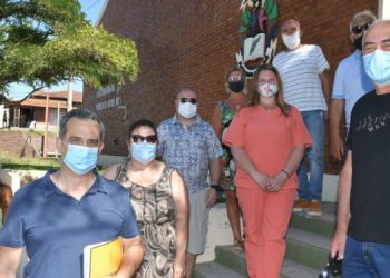 Vacunacion al cuerpo docente en monte hermoso