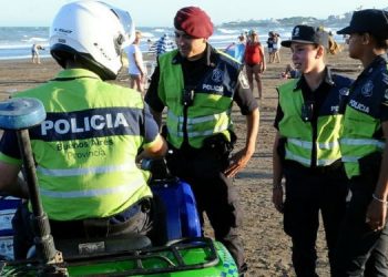 controles en la costa toque de queda
