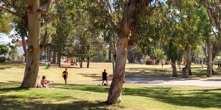 Plaza parque Monte Hermoso