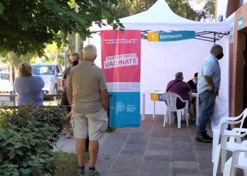 Vacuna a mayores de 70 en Monte Hermoso