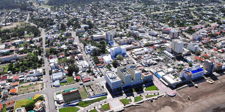 Ciudad de Monte Hermoso vista aérea