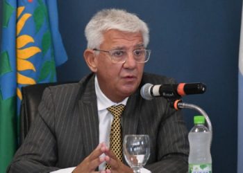 Discurso de Dichiara y medidas restrictivas