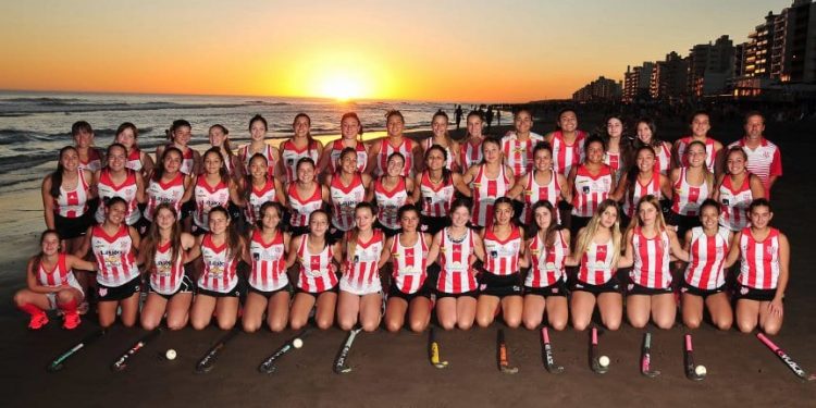 Monte Hermoso Hockey tierra de Leonas