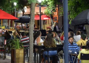 Peatonal en Monte Hermoso