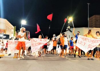 Reclamo de guardavidas en monte hermoso