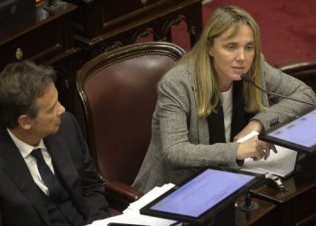 Senadora Gladys González